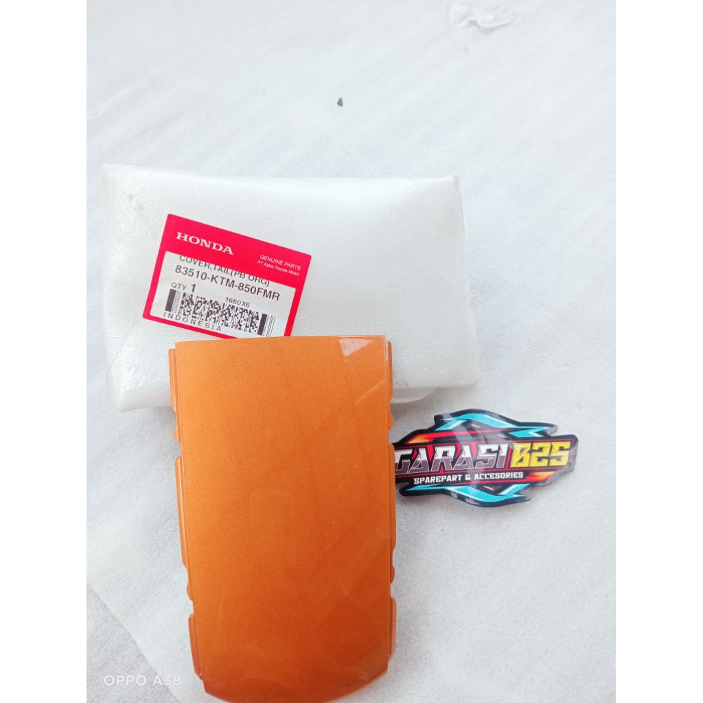 83510-KTM-850 FMR cover tail sambungan body supra x 125 injeksi original ahm