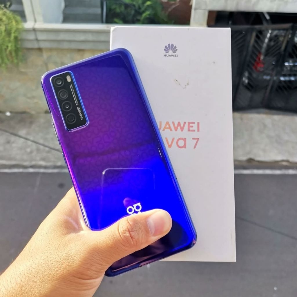 HUAWEI NOVA 7