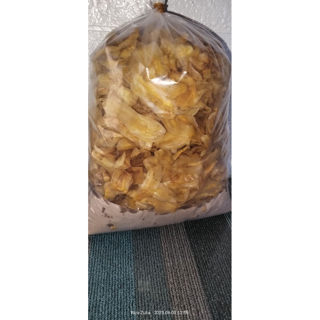 

KERIPIK PISANG - ASIN Berat 1 kg