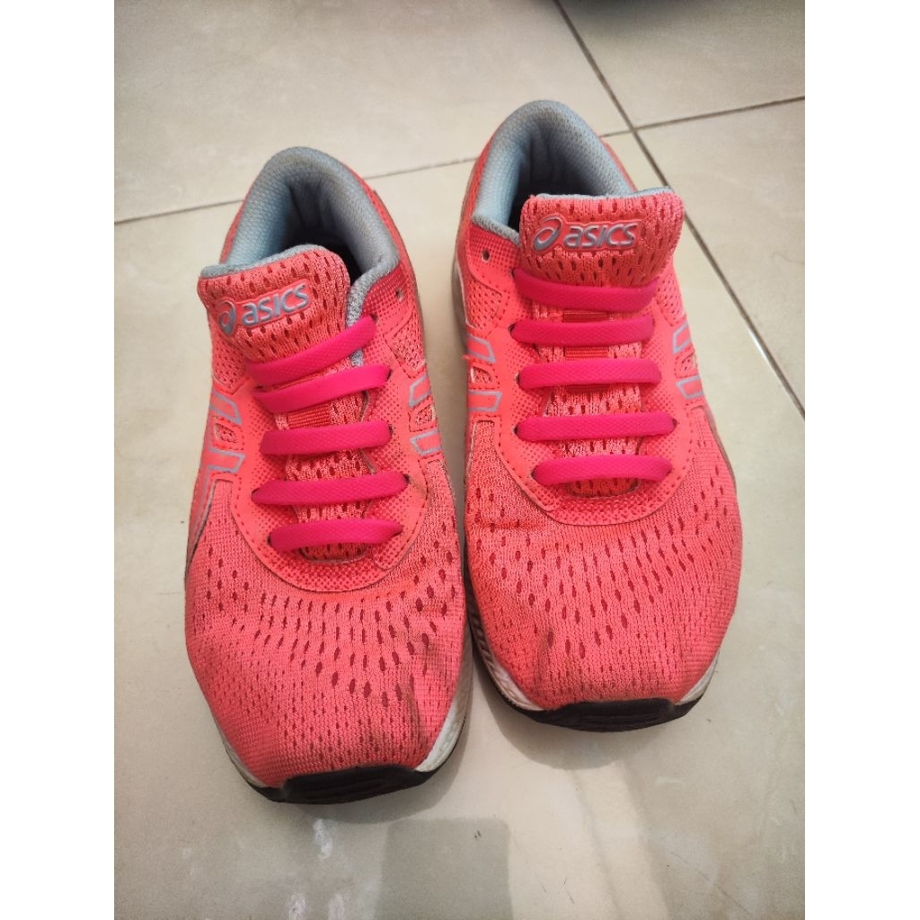 sepatu anak asics