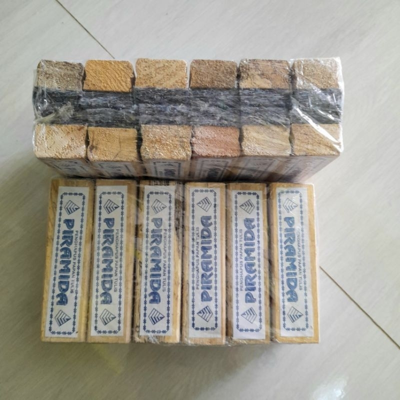 (1 Pack/12 Pcs) Penghapus Kayu Kapur Dan Spidol Papan Tulis Piramida
