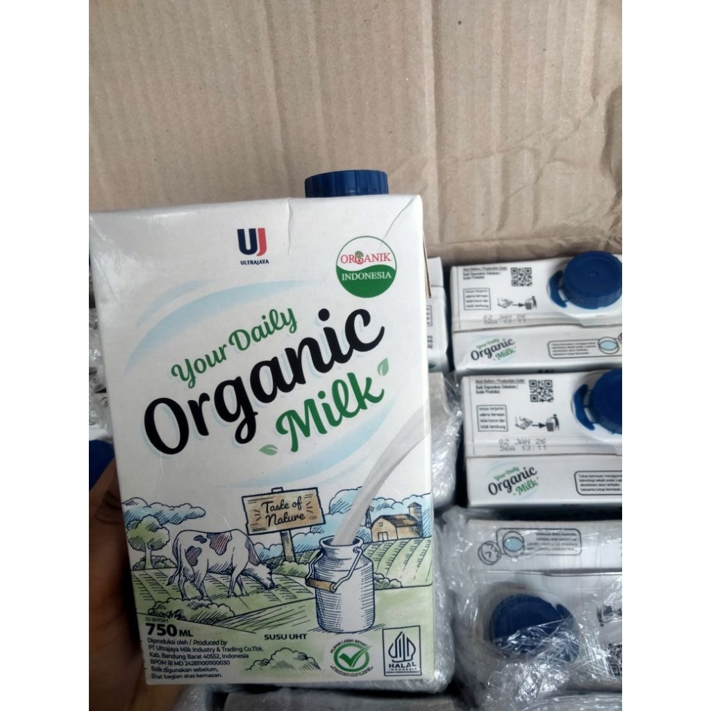 

Ultra jaya susu uht organic milk 750ml