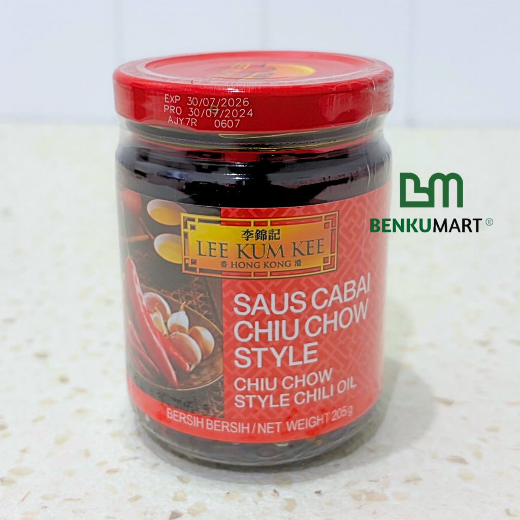 

JKL Lee Kum Kee Saus Cabai Chili Oil Chiu Chow Style / Toban Djan Saus Cabai Kacang / Chili Garlic