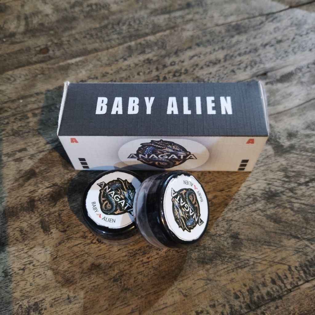 

sriker.anagata baby alien