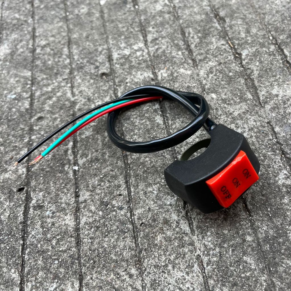 SAKLAR 3 MODE ON ON OFF SAKLAR BREKET 3 MODE PLASTIK ABS VARIASI MOTOR SAKLAR SWICT LAMPU ON ON OFF 