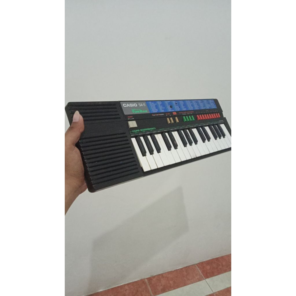 Piano CASIO SA11