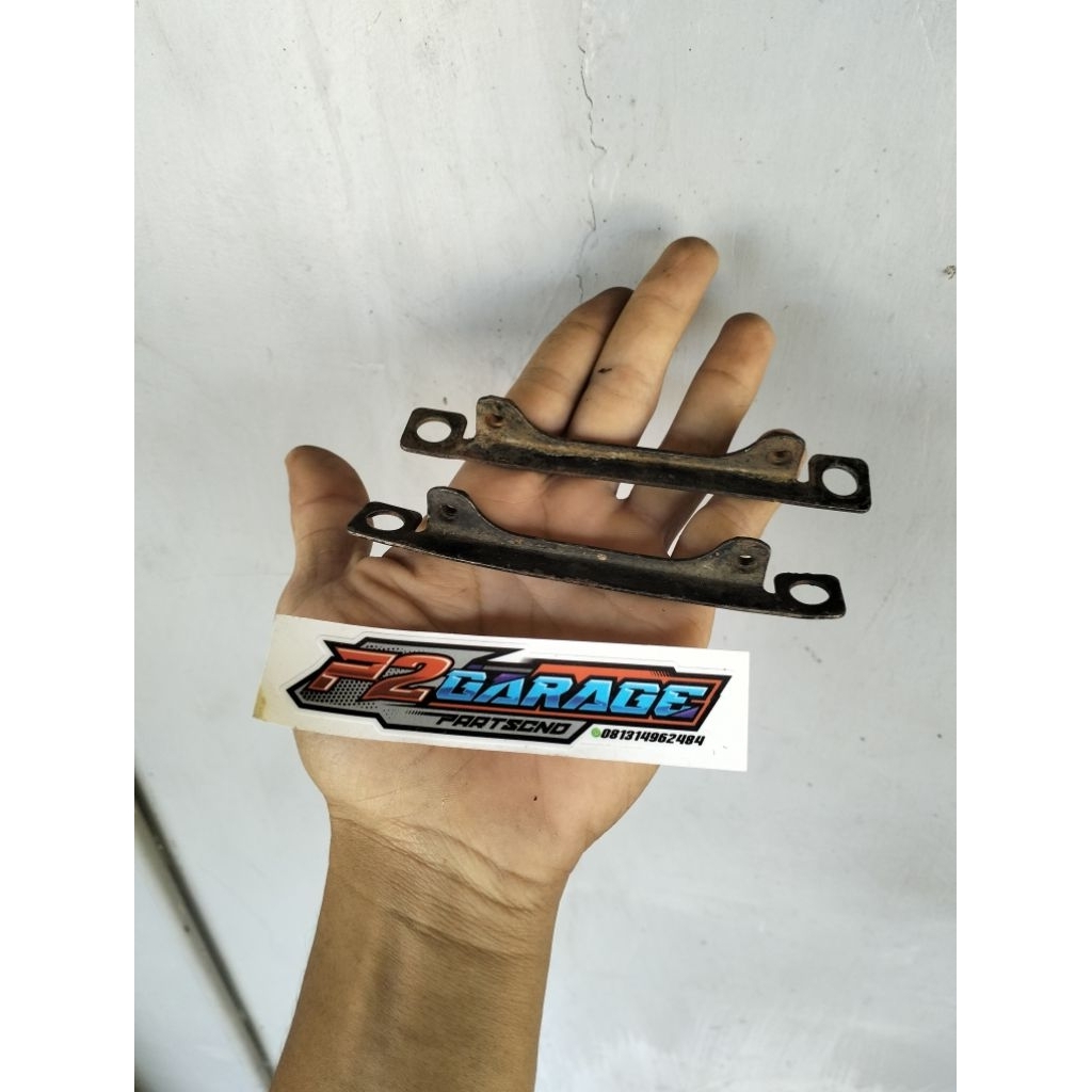 Bracket pangkon kumisan gl100 gl125 original copotan