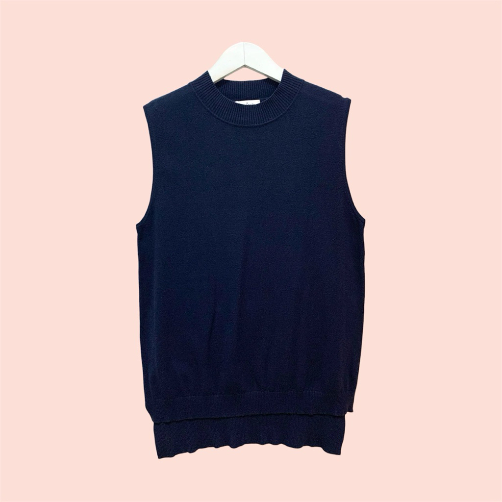 [PRELOVED] LOVE, BONITO Knit Vest (Size XL) - Navy