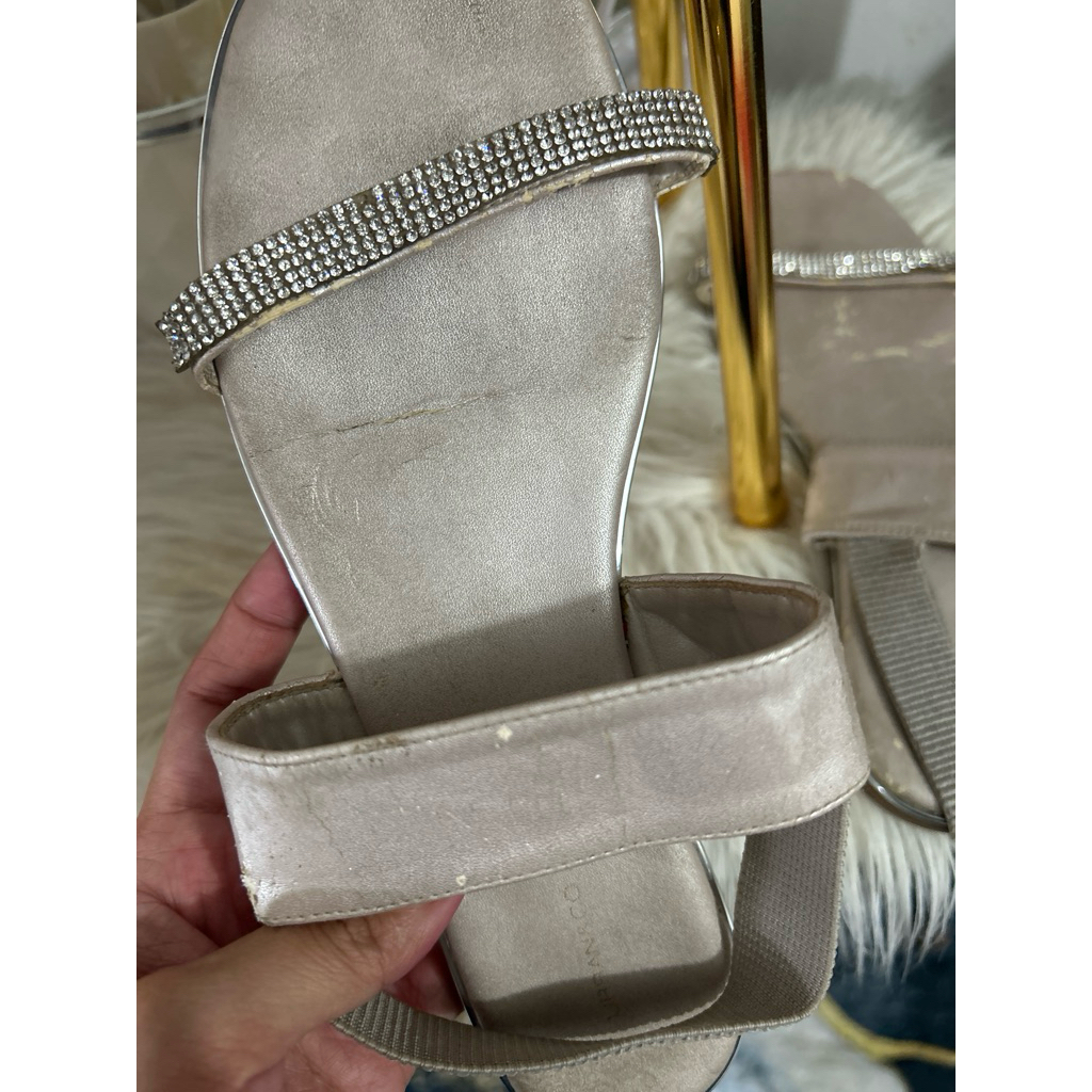 sendal preloved