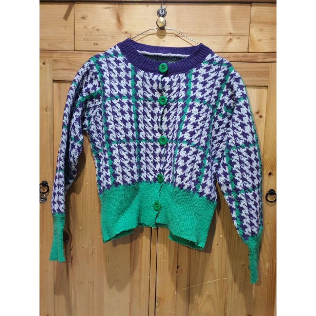 Cardigan Kotak-Kotak