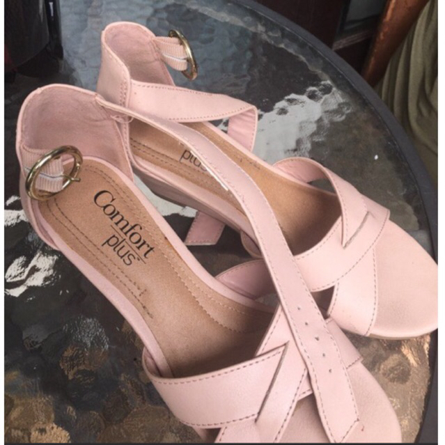 payless heels comfort plus