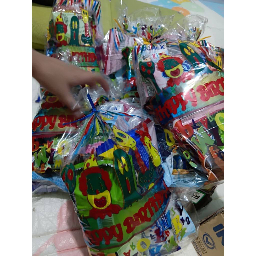 

snack ultah anak plus susu