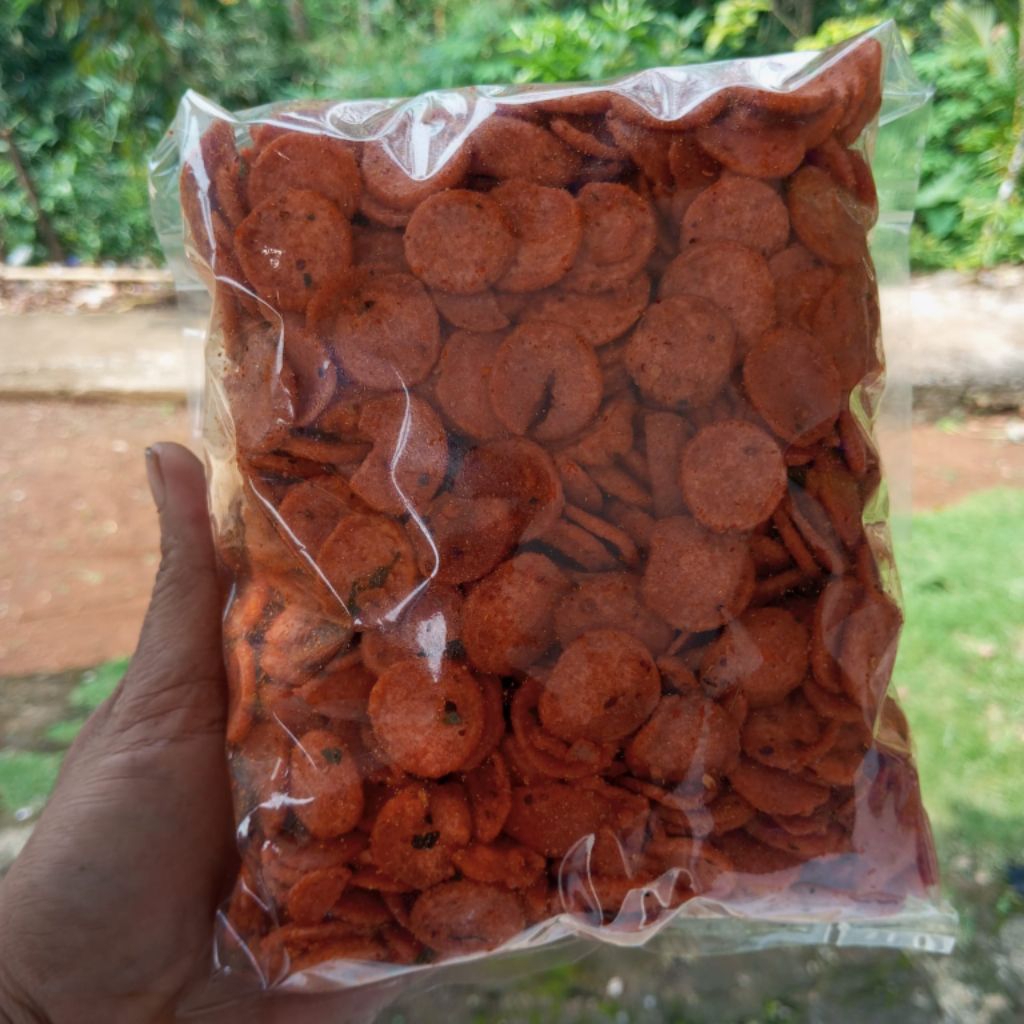 

SOSIS goreng pedas daun jeruk