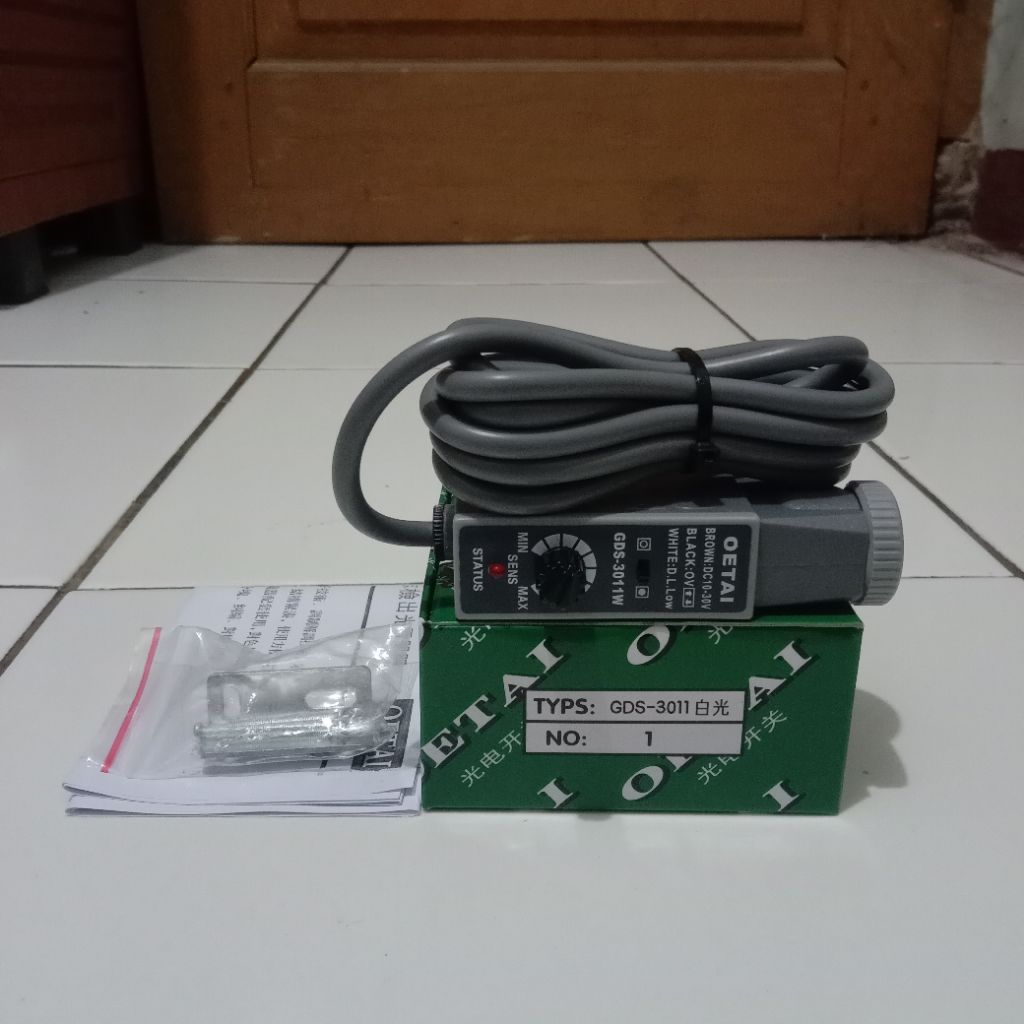 Color Mark Sensor OETAI GDS-3011 Original