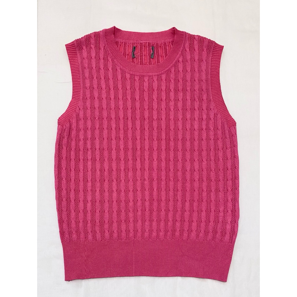 Vest Rompi Rajut Knit Pink