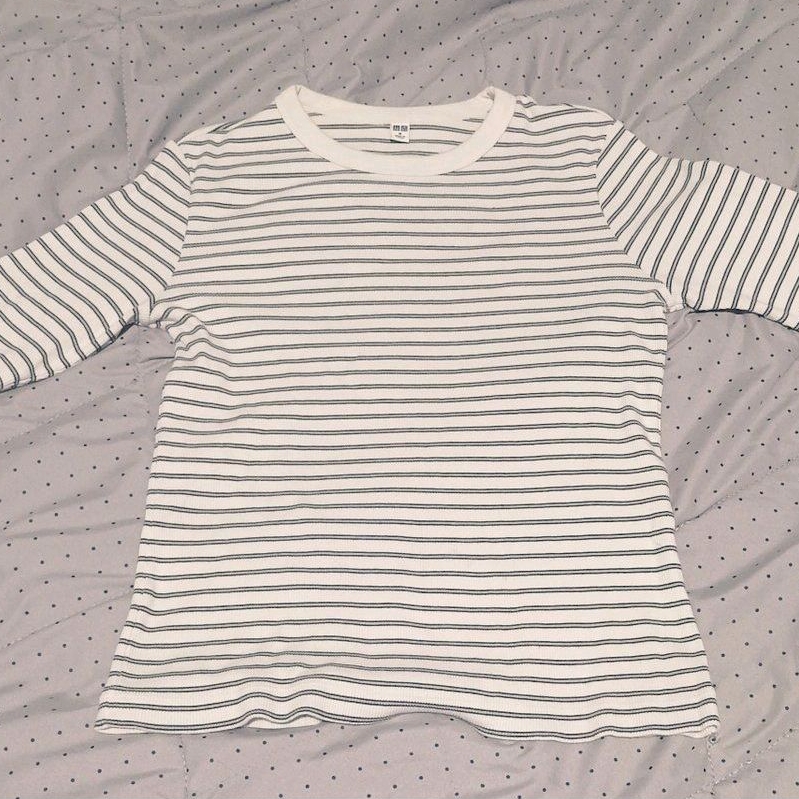 PRELOVED T SHIRT RIB STRIPED UNIQLO (BACA DESKRIPSI)