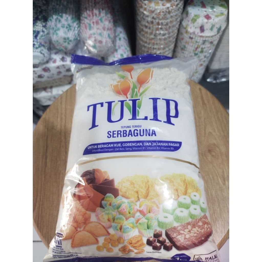 

Tepung Terigu Serbaguna TULIP 1kg