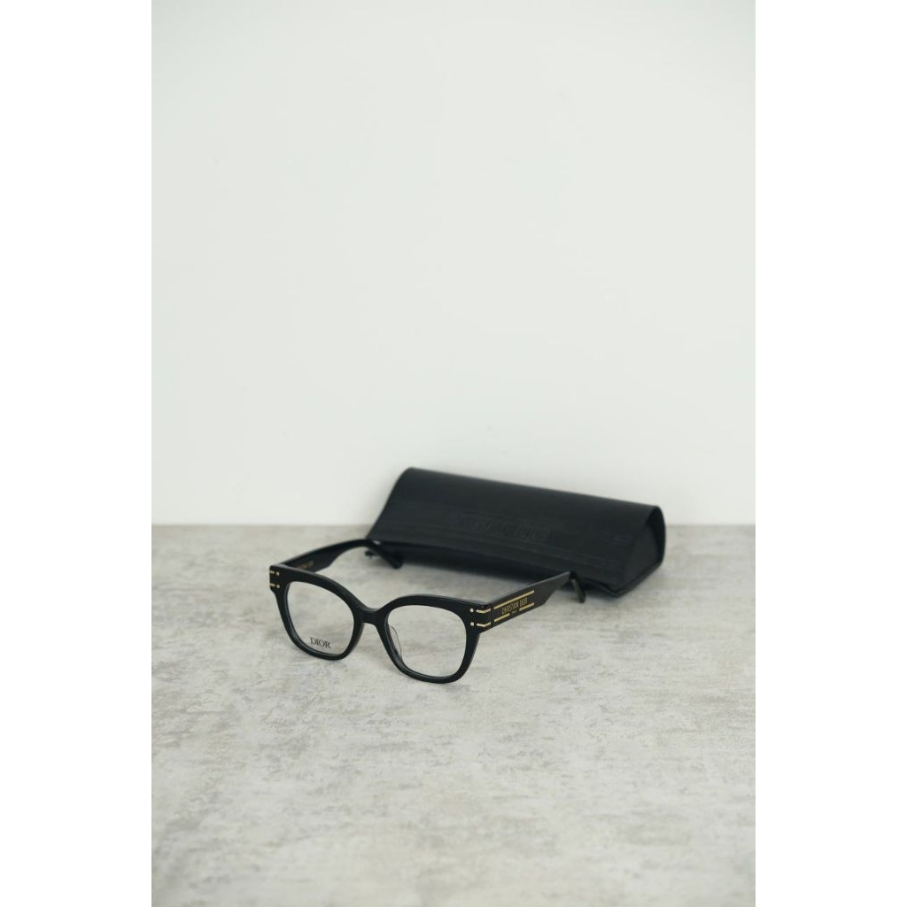 DIOR Signature B2i Glasses Black