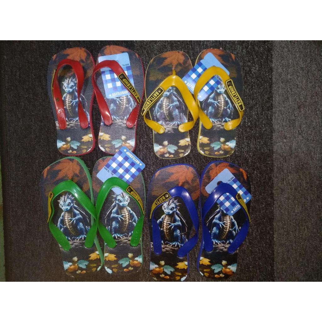 Sandal japit anak battleship Godzilla