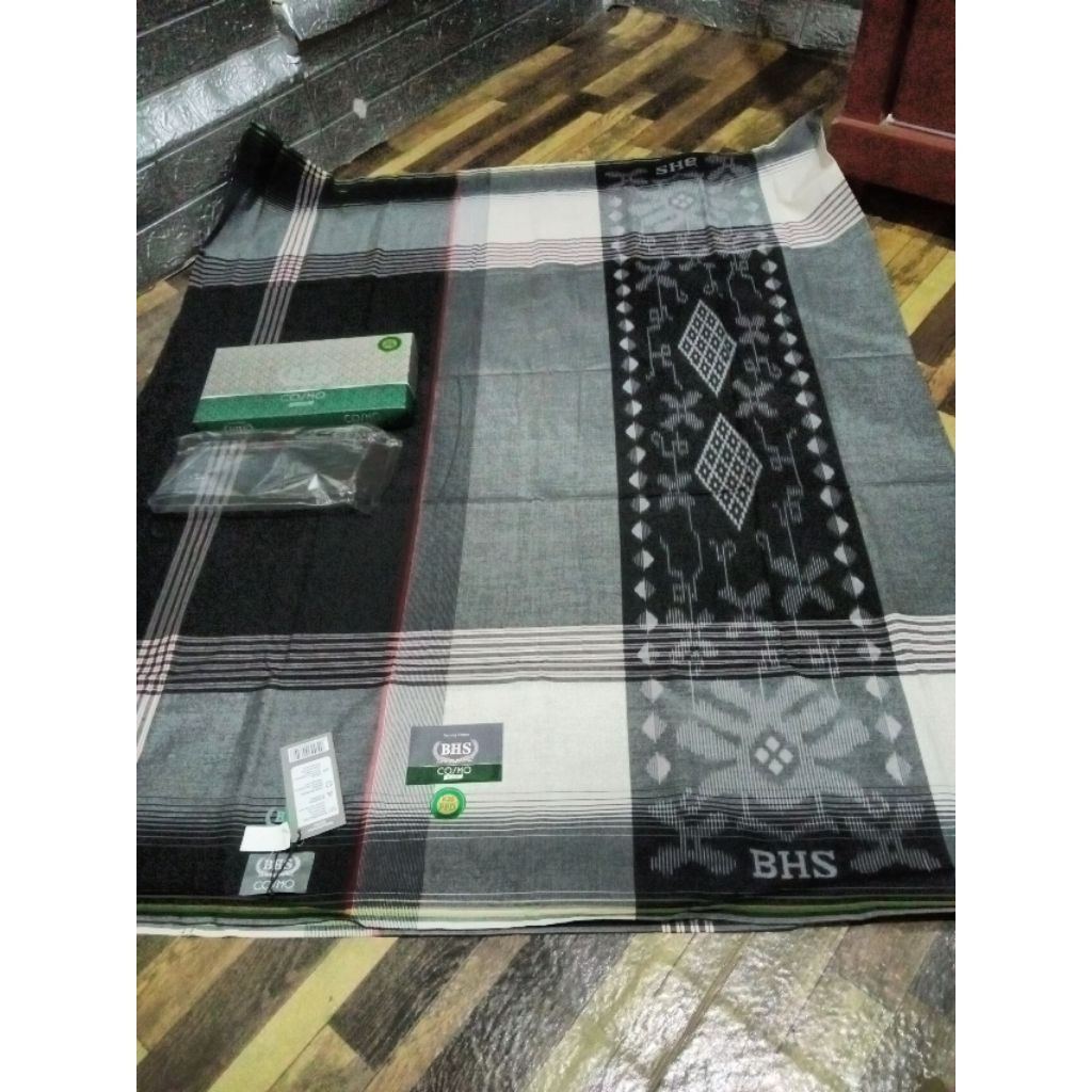 *SARUNG BHS COSMO SILVER*