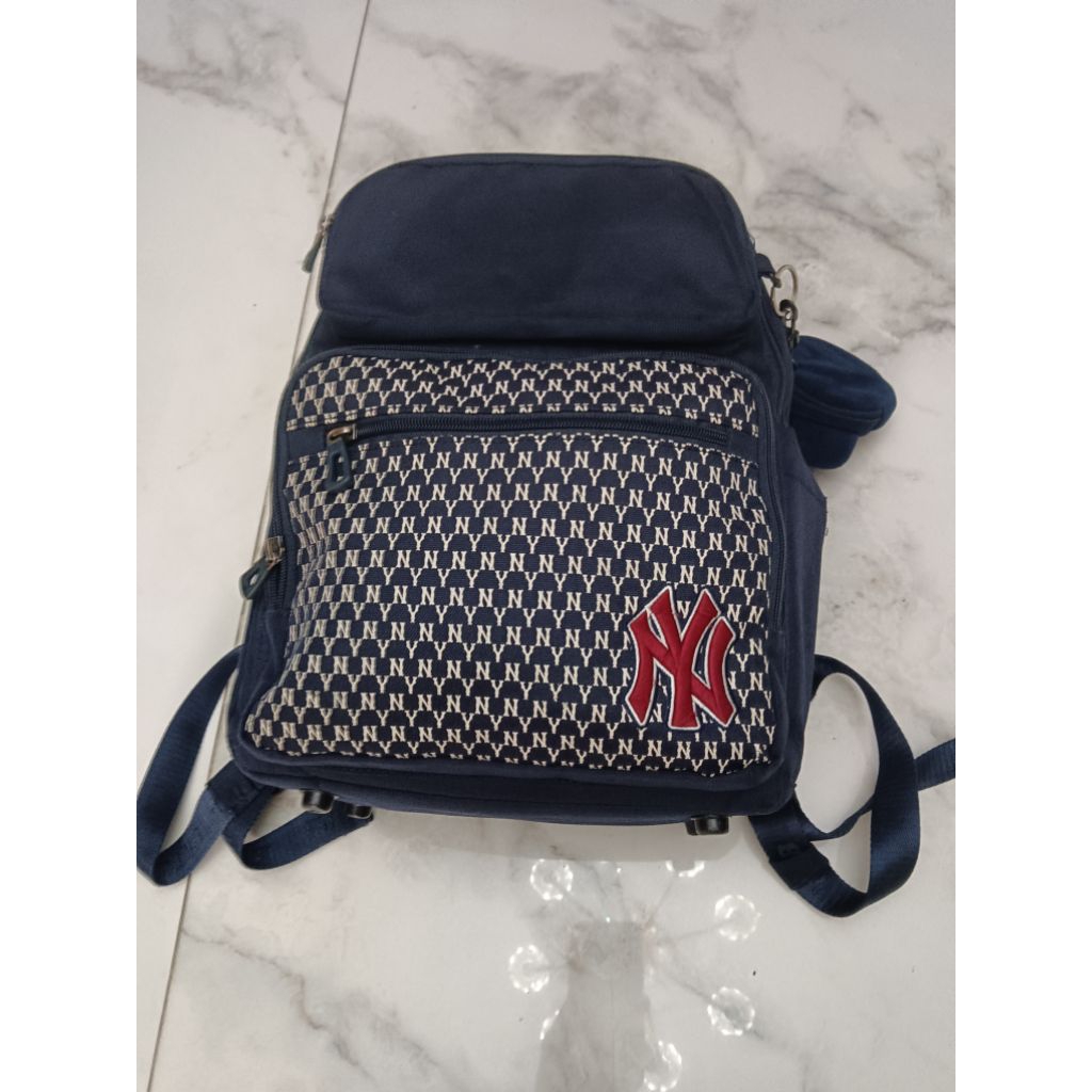 NY MLB Ransel keren Sultan nan menawan second  super branded preloved /Lengkap Tag /T 36CM / L=27 CM