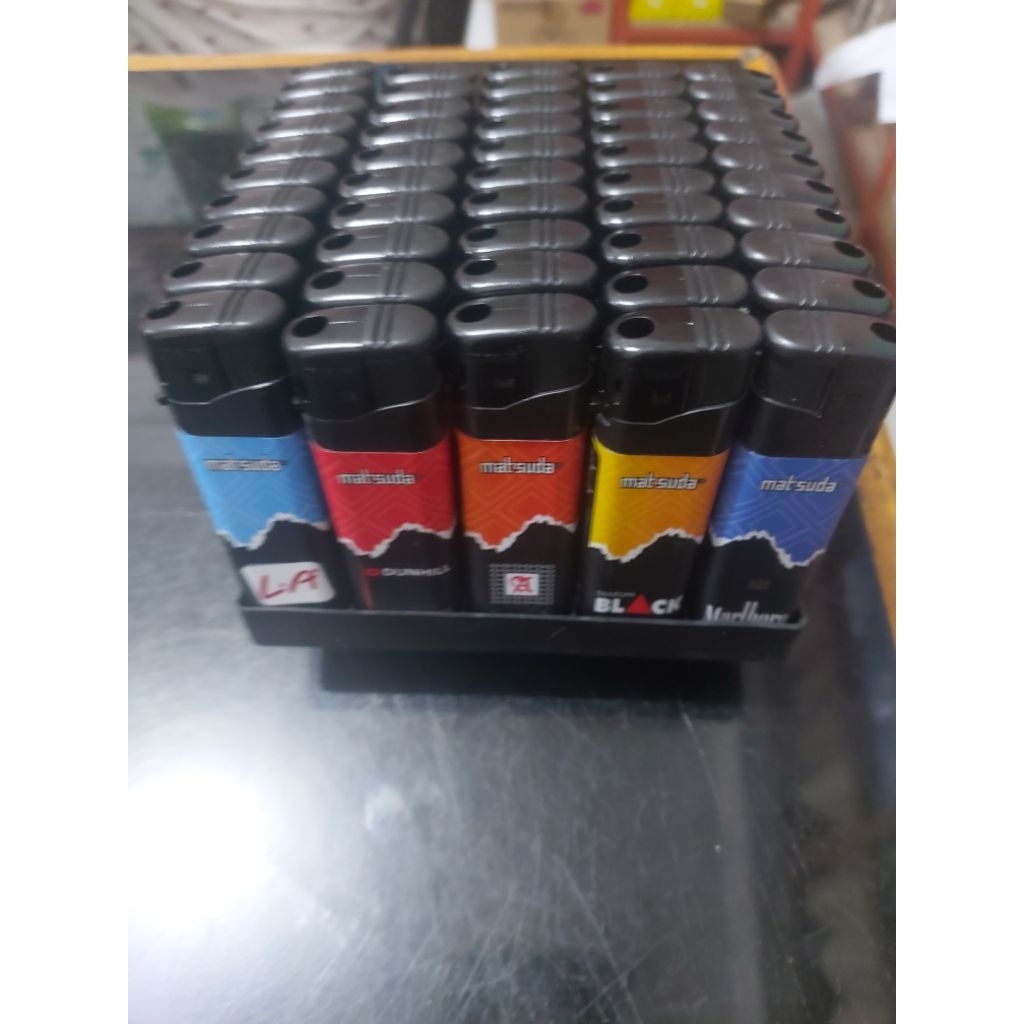 Mancis Rokok Gas Magnet