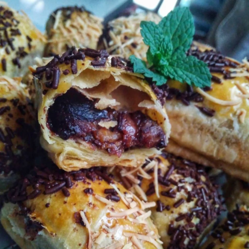

Bolen Pisang Coklat Hana Mocca isi 6 dan 12 pcs