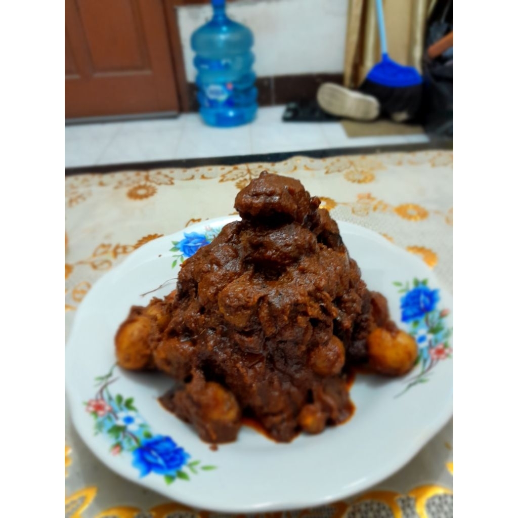 

Rendang Daging Asli 200 gram ( isi 3 pcs )