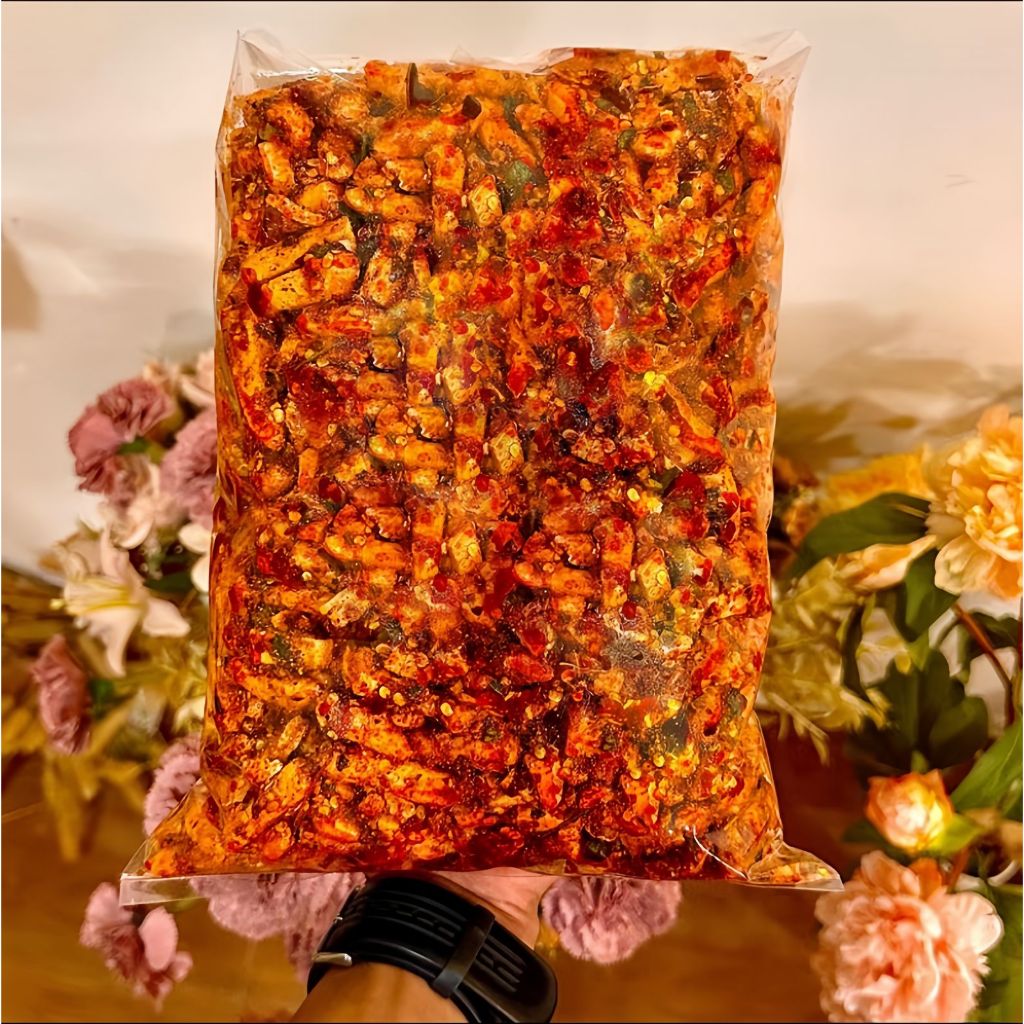 

Basreng Viral Baso Goreng Stik Pedas Extra Gurih Renyah Aroma Daun jeruk isi 1kg