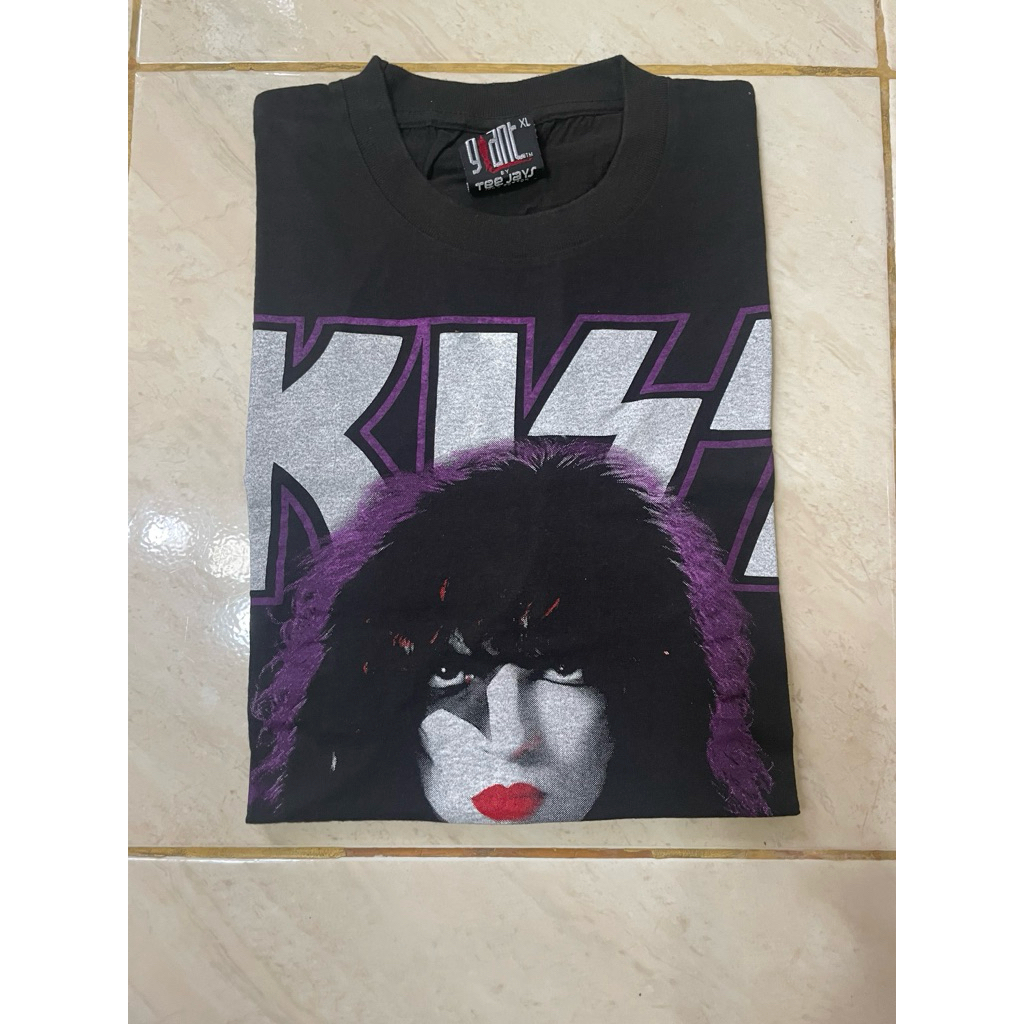 KAOS OVERSIZE VINTAGE/BAJU BAND SECOND VINTAGE