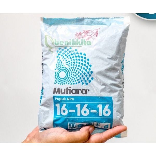 NPK MUTIARA 16 16 16 / NPK MUTIARA 161616