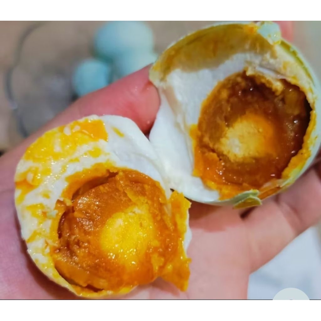 

Telur Asin Rebus Masir Berminyak Isi 10 Butir