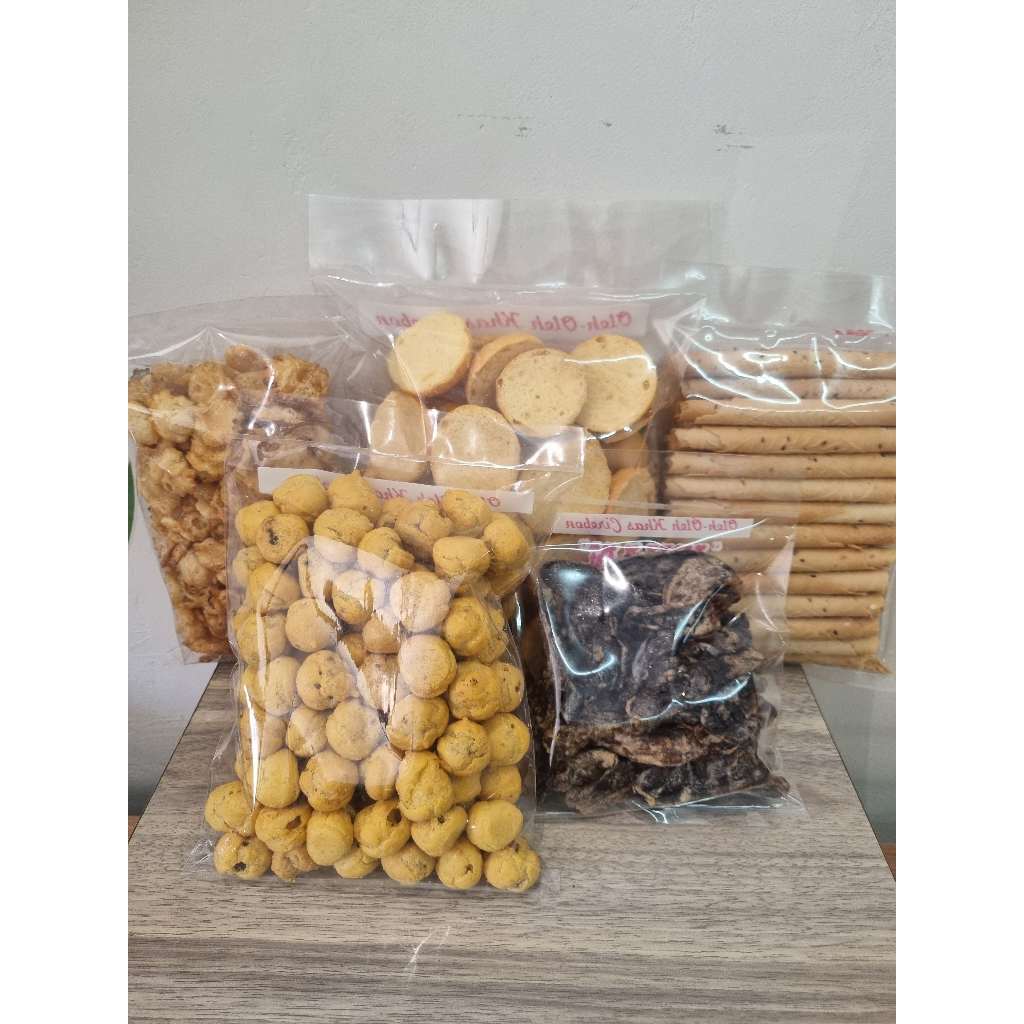 

Paket Hemat Cemilan Manis - Paket Cemilan Manis Hemat Banget - Ngemil Manis Hemat Aja