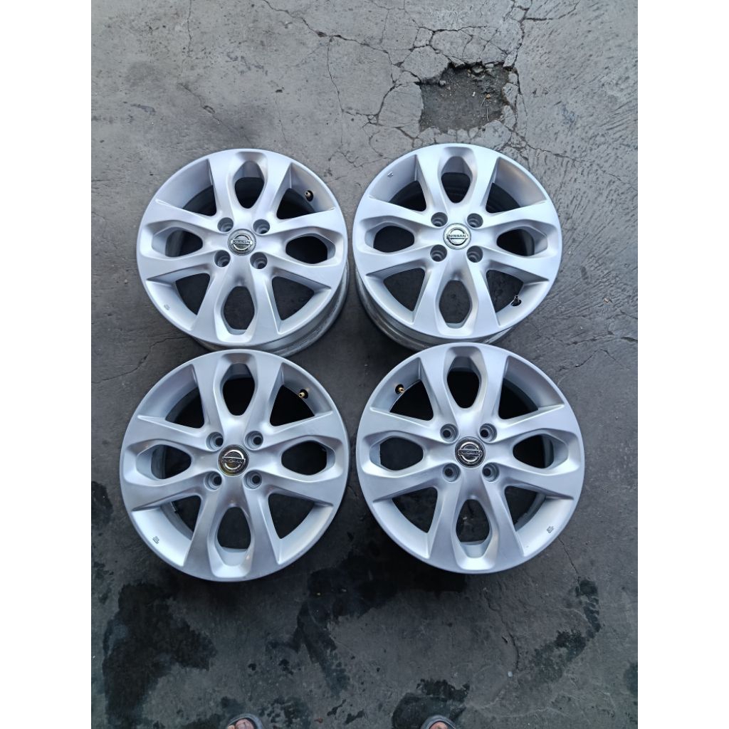 Velg Mobil ORIGINAL Nissan March Facelift XS R15 Pcd 4x100 Agya Ayla Calya Sigra Brio Mobilio Yaris 