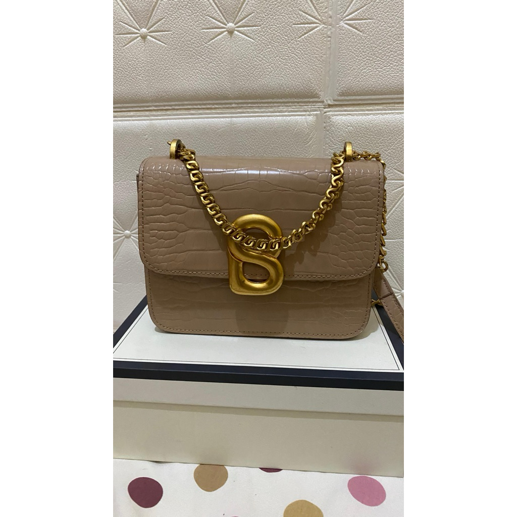 audrey chain buttonscarves