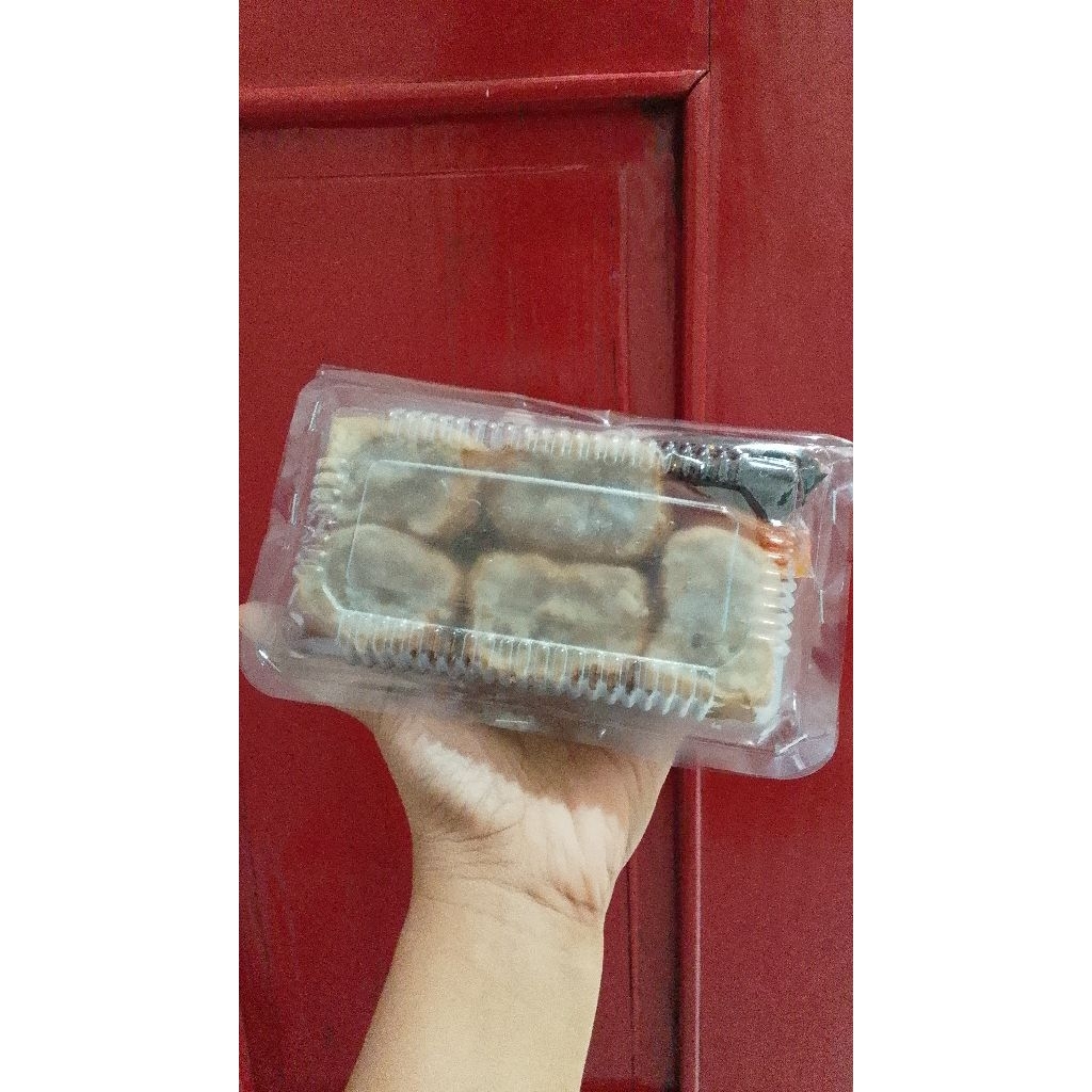 

Tahu Bakso cilok Frozen homemade halal- tahubaslok mix sapi&ayam- 1 pack (isi 10 pcs)