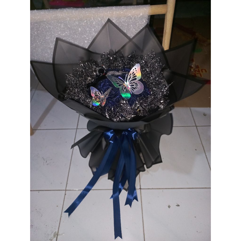 

Buket Satin 10 Tangkai + Request Pita Tulisan