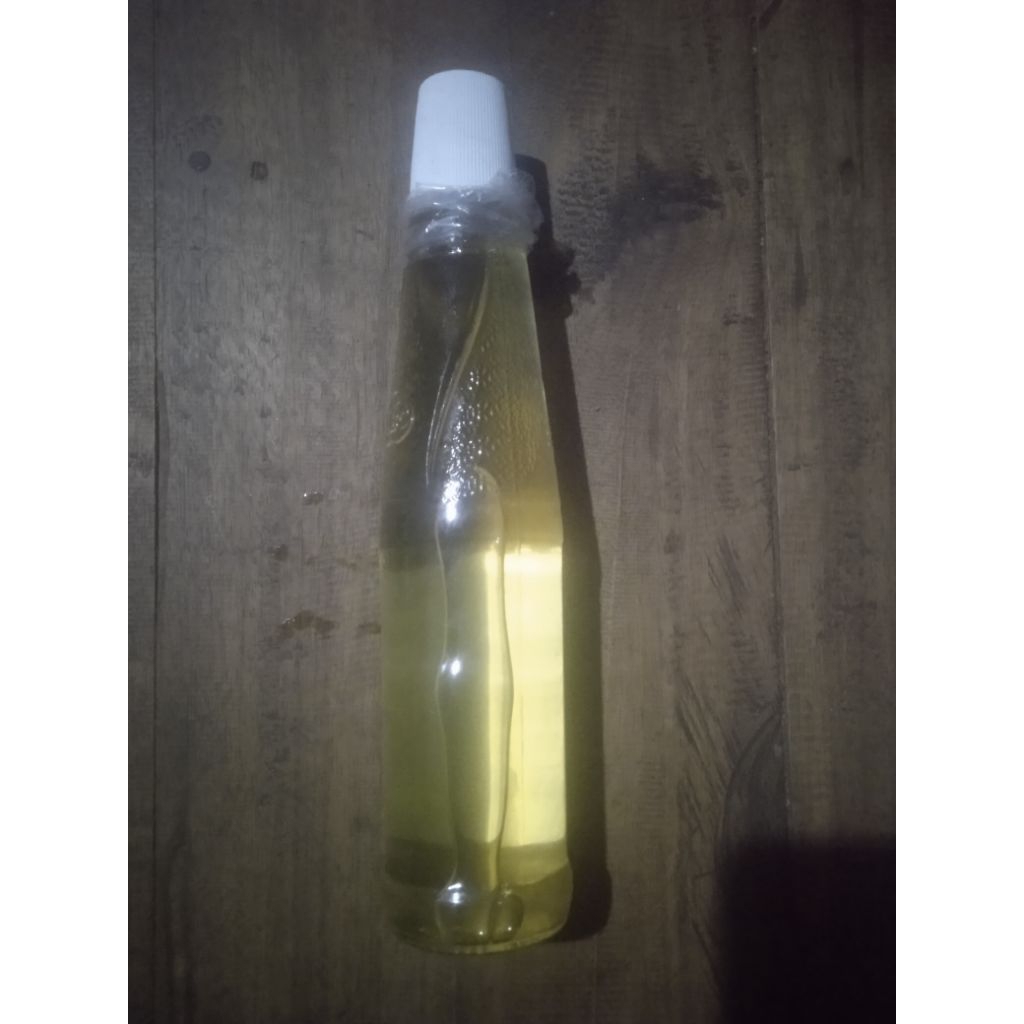 

minyak_kelapa_asli_mandar_450ml