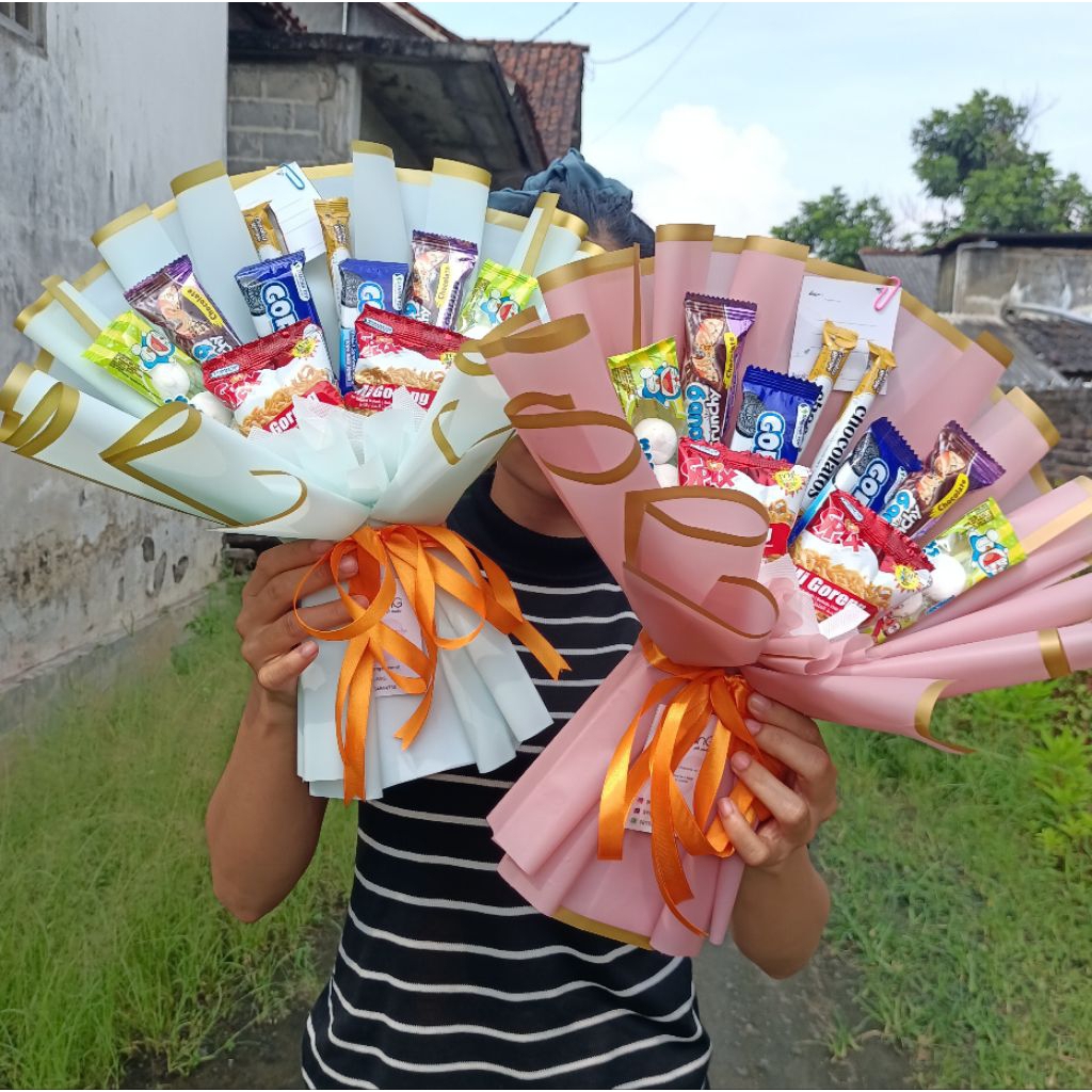 

BUKET SNACK MURCE BUKET SNACK 25 RIBUAN