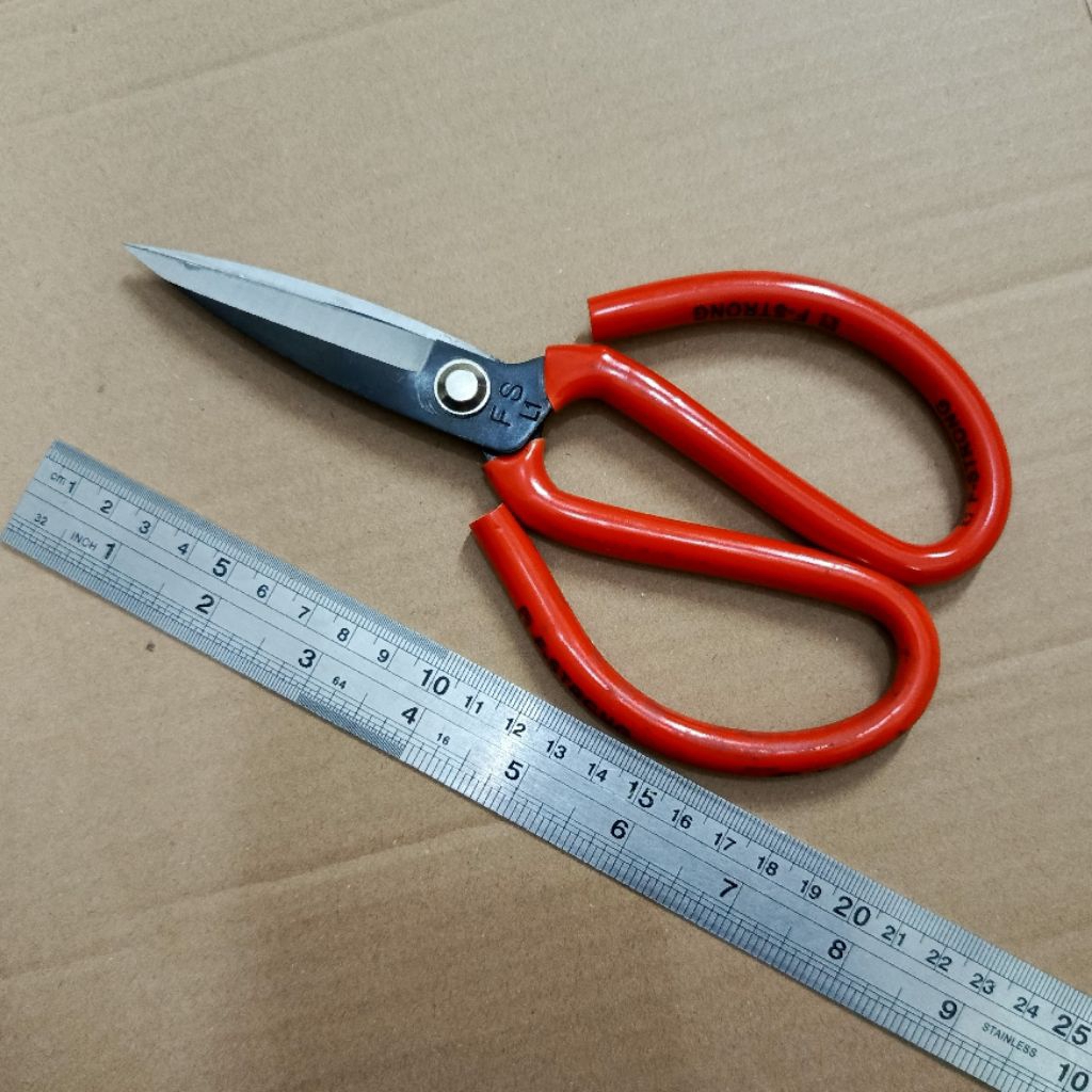 

gunting kain serbaguna 8 inch merk F-STRONG L1