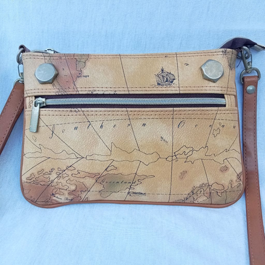 Tas Sling Bag Peta Slingbag Wanita Selempang Slempang Preloved Second
