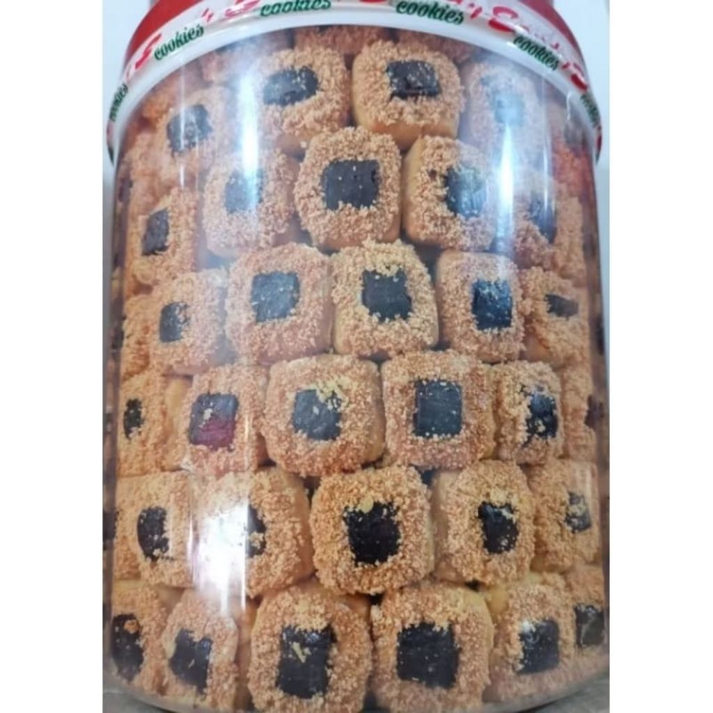 

SANDY COOKIES COKLAT KEJU BLOK 500GRAM