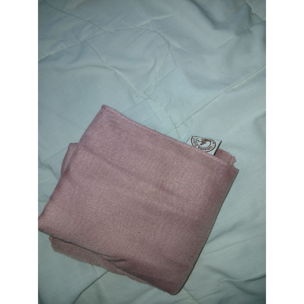 preloved | hijab segiempat umama (dusty pink)