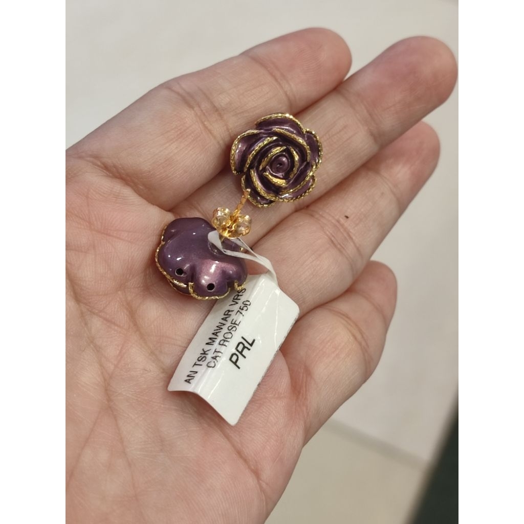 Anting emas 75 mawar ungu