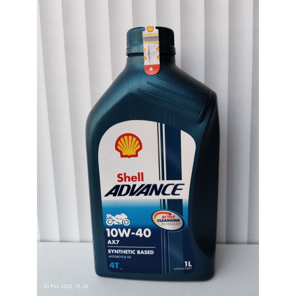 OLI SHELL ADVANCE AX7 1LITER PELUMAS OIL MESIN MOTOR CB CBR VIXION OLD VIXION NEW BYSON