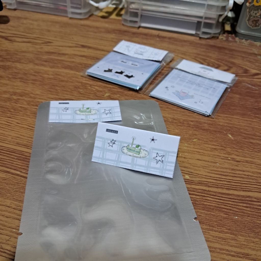 

(versi 2)10pcs Hang Tag Mini Packaging Cute Photocard 5,2x5,2cm
