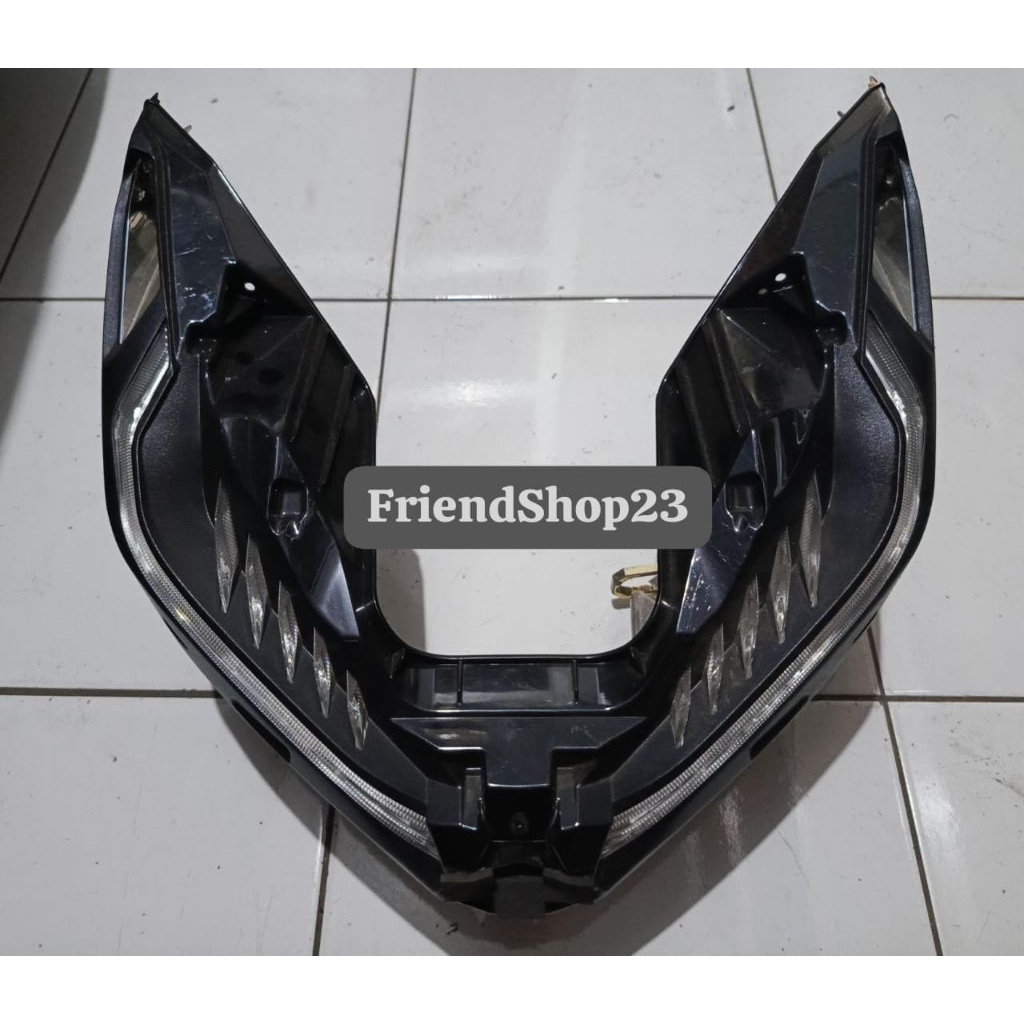 Frame dalam reflektor lampu depan + lampu alis Vario New 125  150 Original