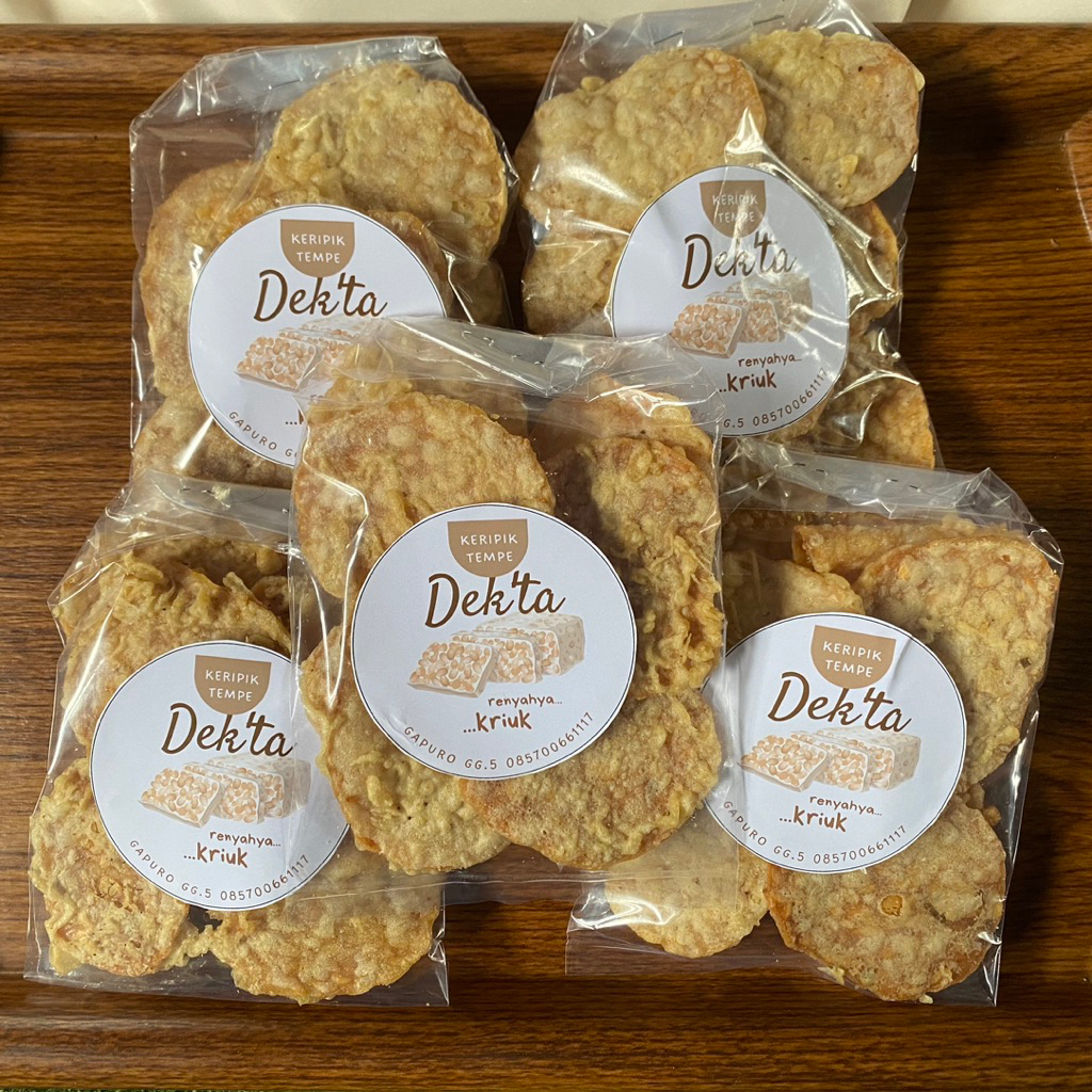 

Keripik Tempe Dek’ta Kriuk Super Gurih Khas Batang Kemasan Kecil