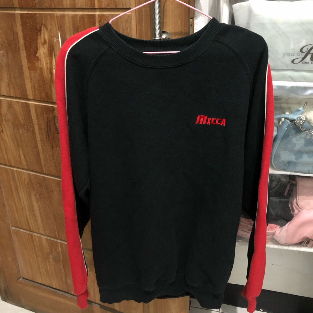 PRELOVED CREWNECK / SWEATER MXCCA