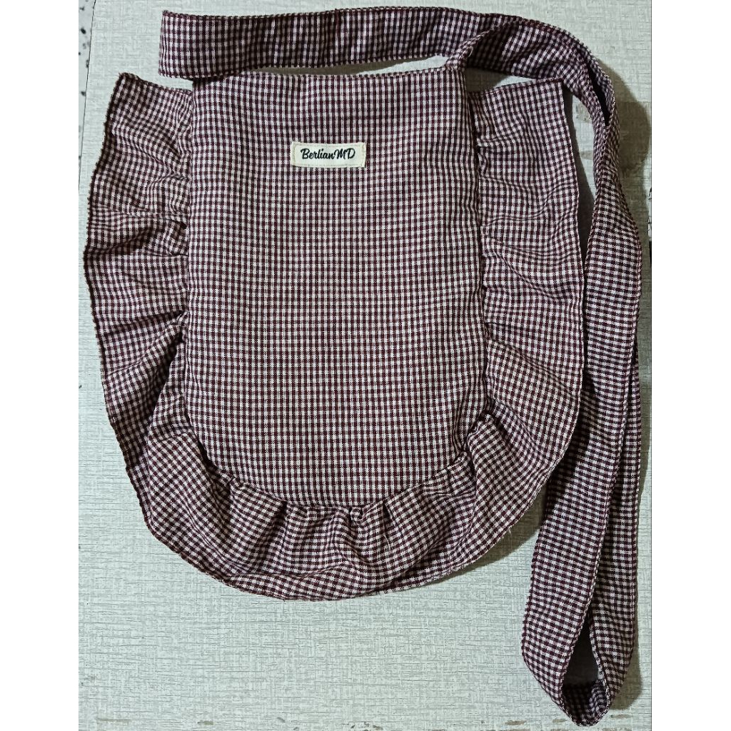 Tas Selempang Renda Lucu Pakai Resleting